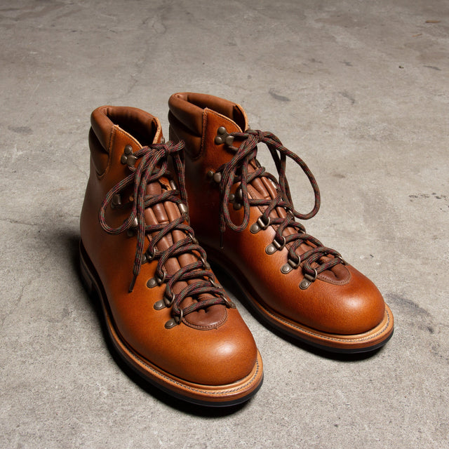 Pachena Bay - Moc Latigo Waxed Flesh - VIBERG