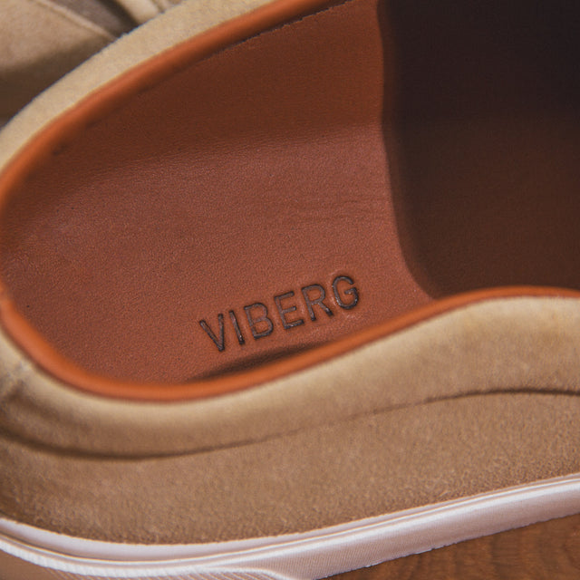 Slip On - Desert Sand Janus Calf Suede - VIBERG