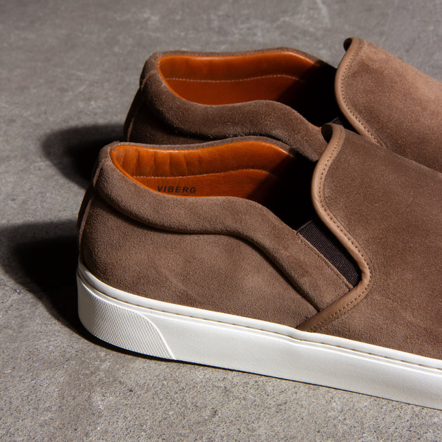 Slip On - Bison Janus Calf Suede - VIBERG