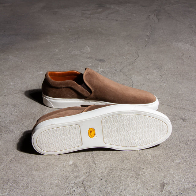 Slip On - Bison Janus Calf Suede - VIBERG