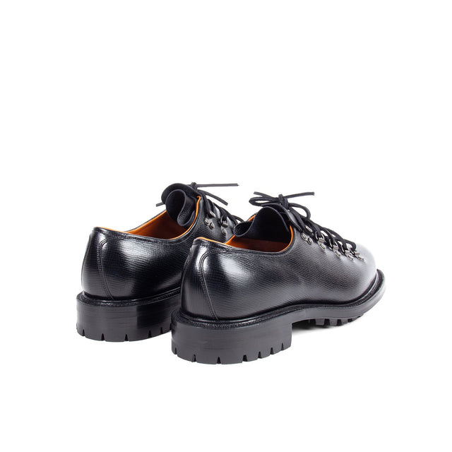 Strathcona - Black Alcazar - VIBERG